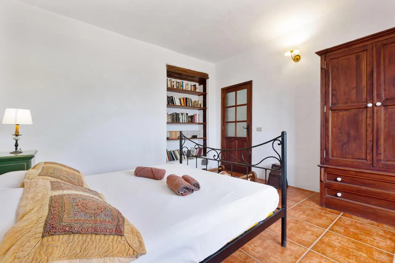 Country house Finca Los Perales La Vegueta Spain
