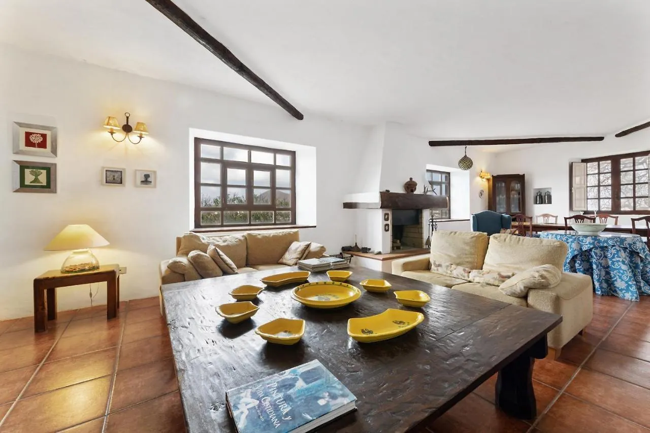Country house Finca Los Perales La Vegueta